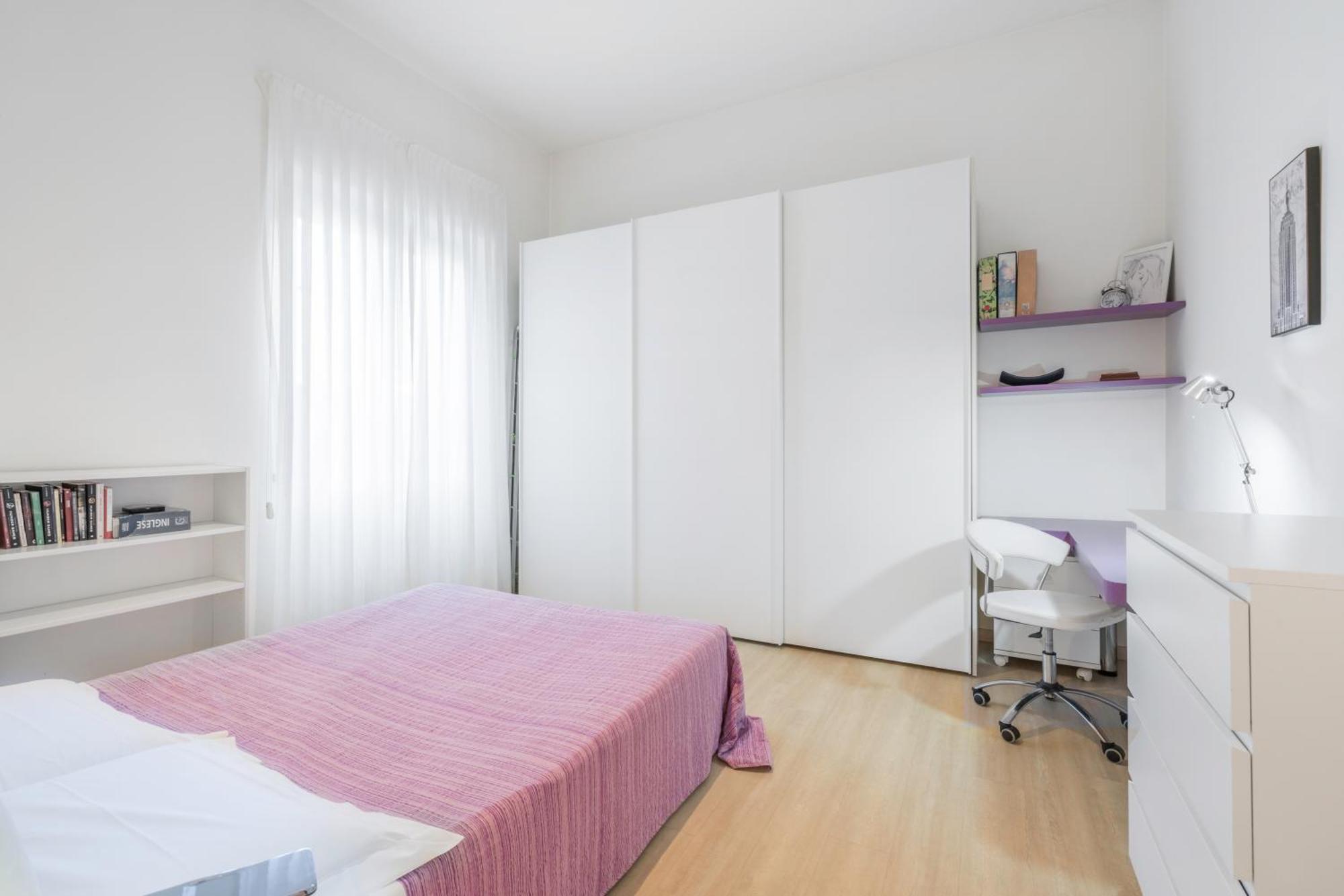 Appartamento Incantevole Con Patio Florens Exteriör bild